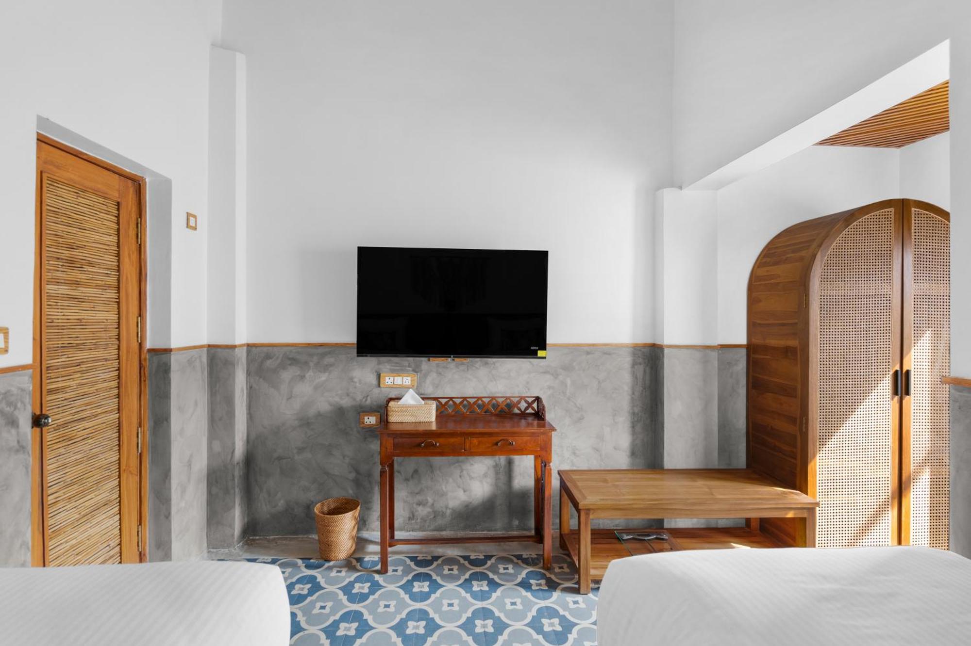 Hotel Azora By Ayatana, Goa Morjim Esterno foto