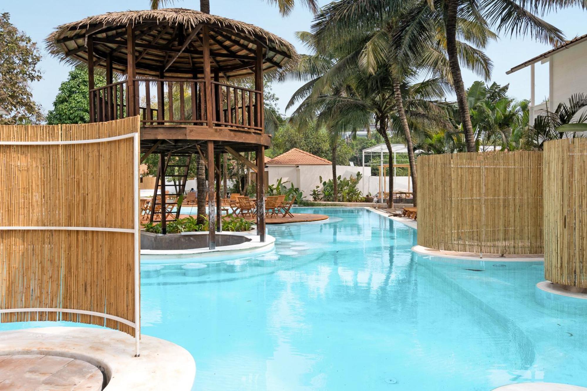 Hotel Azora By Ayatana, Goa Morjim Esterno foto